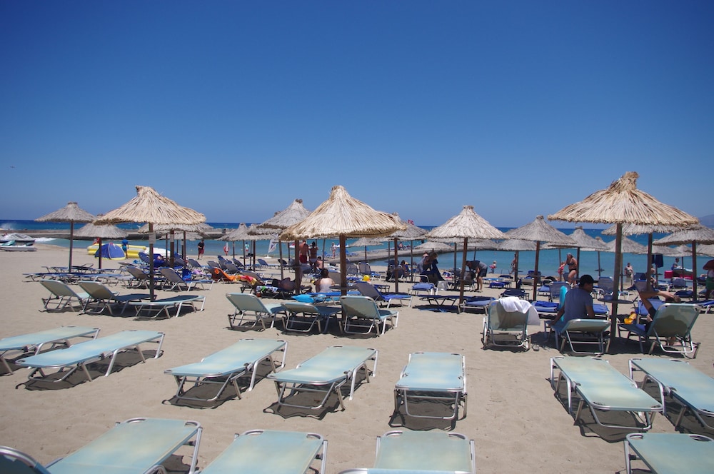 Okirroi Villas