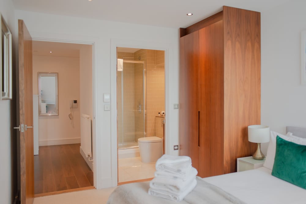MySquare Apartments Canary Wharf
