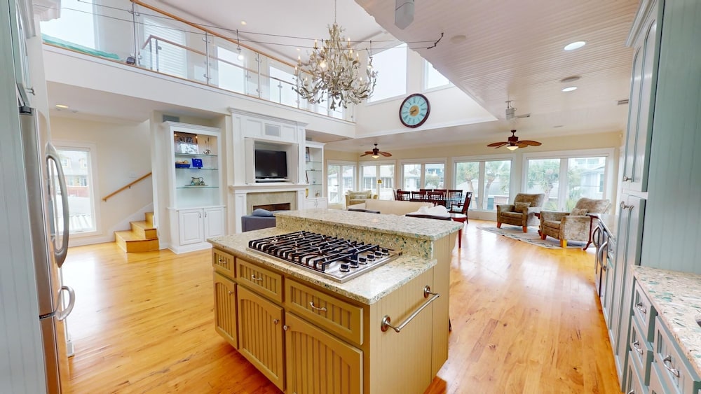 15 17th Street by Tybee Vacation Rentals