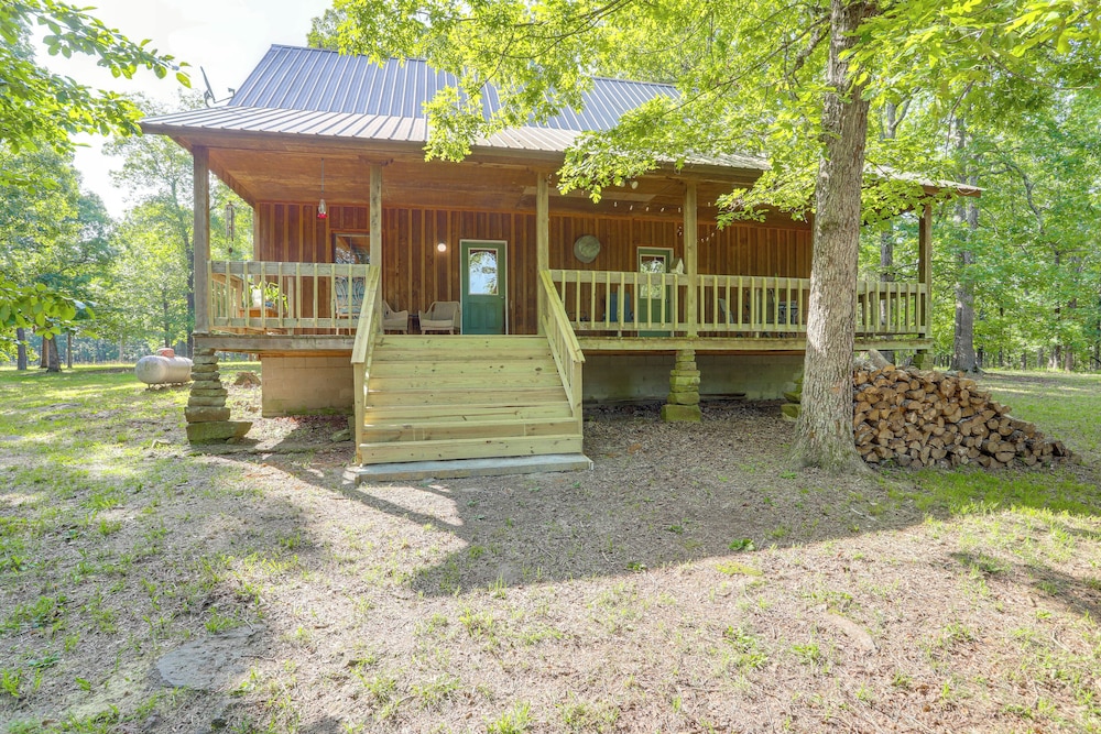 Trails & Creek On-site: Ozarks Retreat on 23 Acres