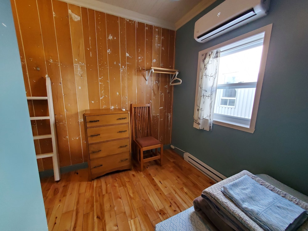 Levis Vacations - Auberge Jeunesse LouLou's Backpacker Hostel - Property Image 59