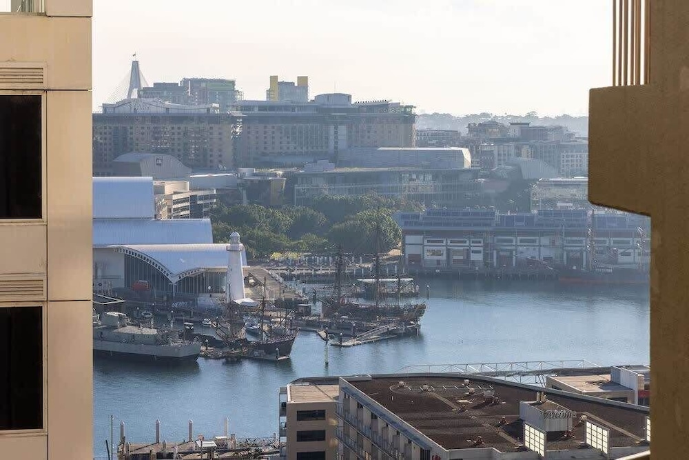 A Comfy 2BR Apt, Amazing View of Darling Harbour