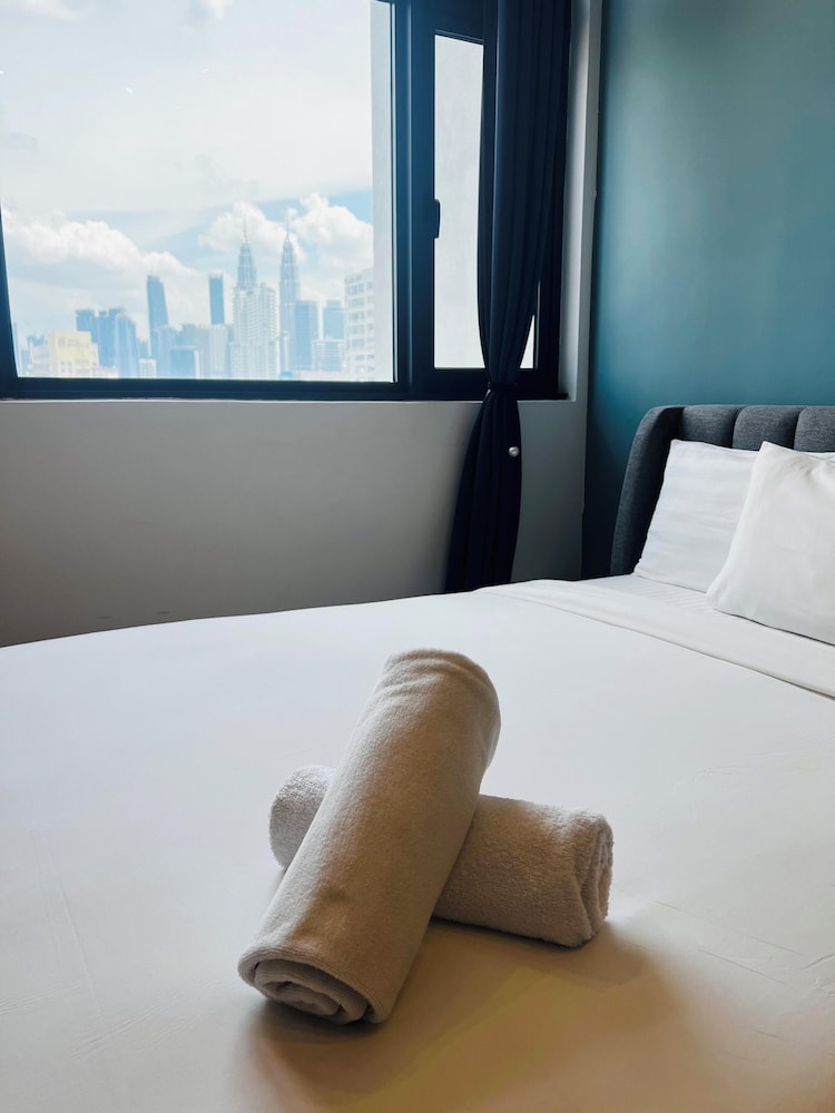 Chamber Residence KL by Azure Heaven