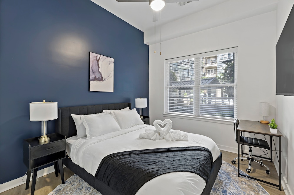 ROVE LIVING/KB - Midtown205