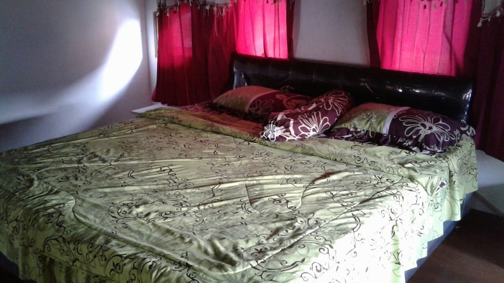 Kota Bunga Q view 2