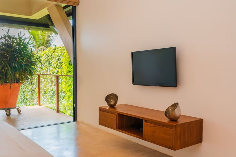 Puravida I -luxury 5bhk w Pvt Pool in Anjuna