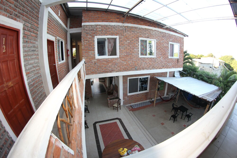 Photo 38