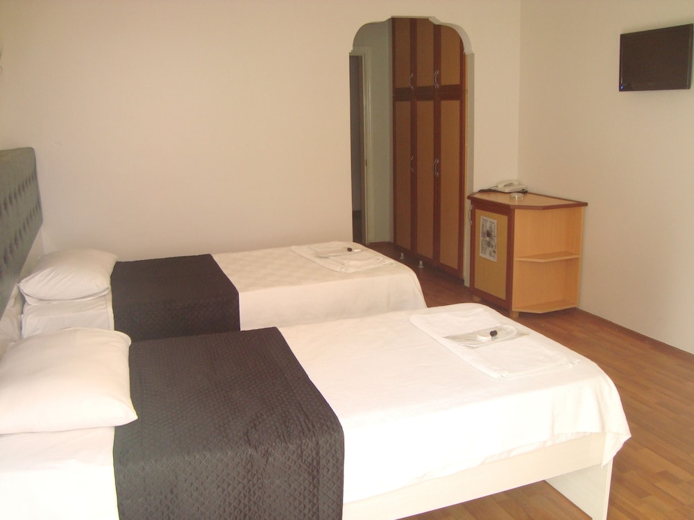 Cenova Otel - Property Image 7