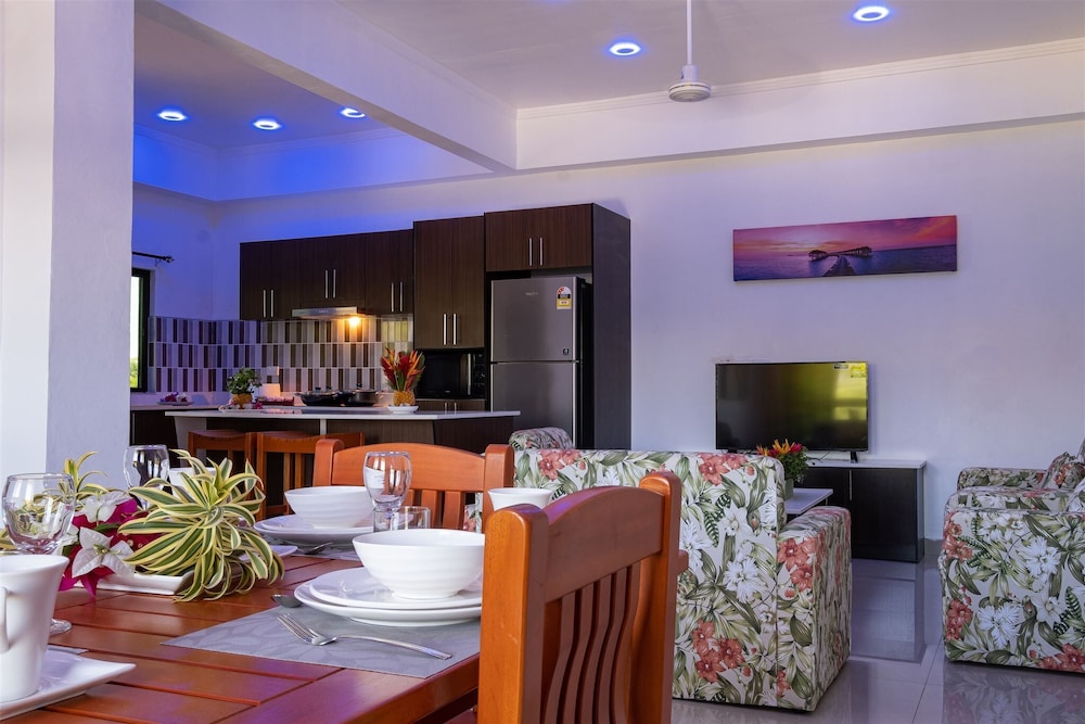 Coastal Suites - view 8