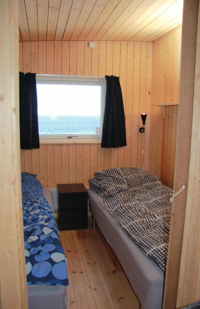 Inuk Hostels view 4
