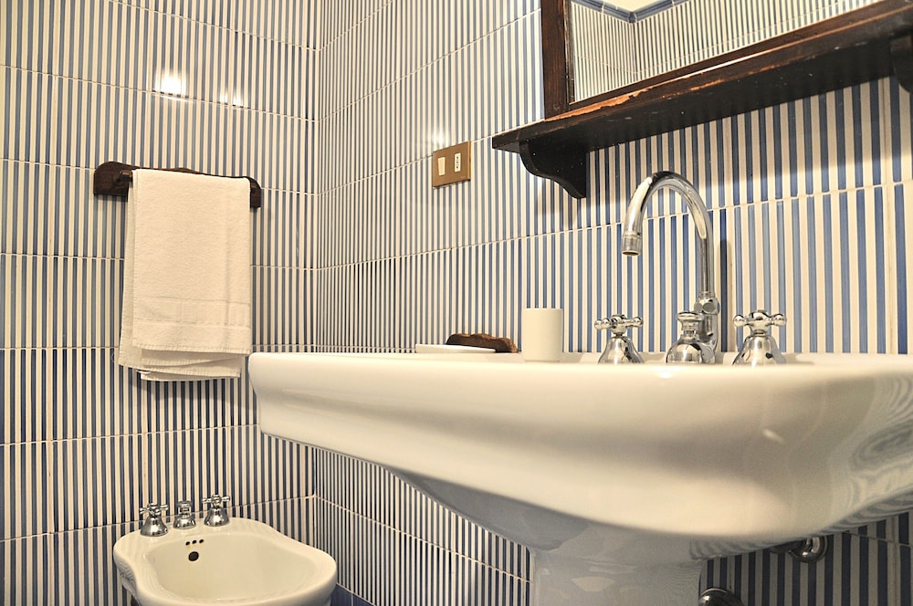 Villa Montecasciano - 8 Sleeps Private Garden