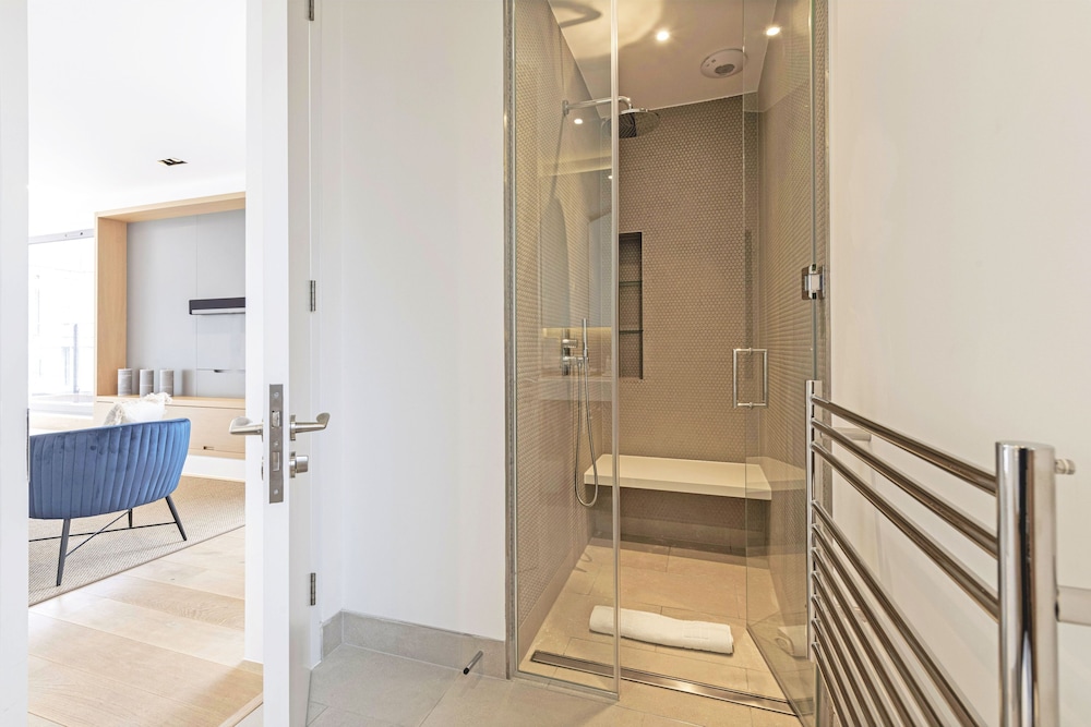 Accomodo London Waterloo - Luxury & Spacious Triplex Penthouse on Southbank
