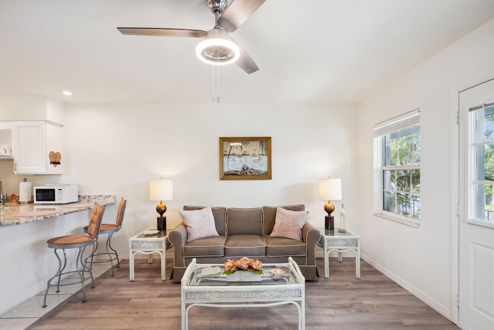 Beach Quarters 2BR #5 and #6
