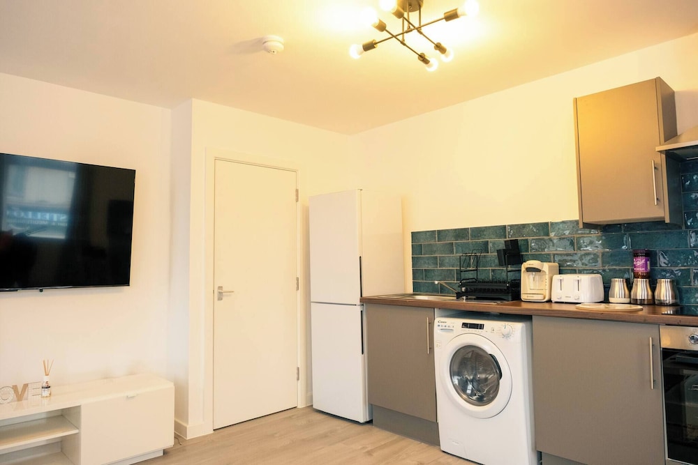 Stylish Cardiff Flats Near Uni City Centre
