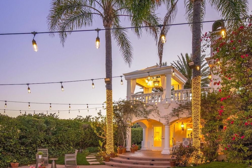 Stradella Spanish - Contemporary Mediterranean Estate w/ Resort-style Yard