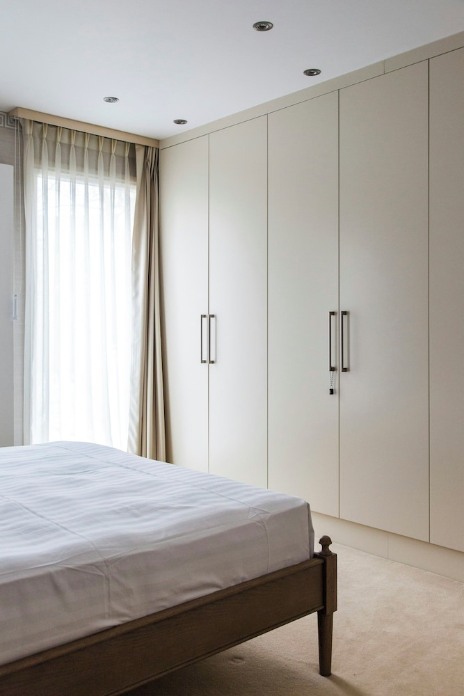 Cadogan Place IV by Onefinestay