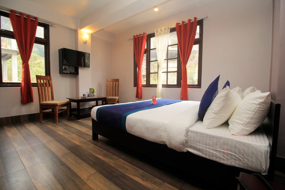OYO 11630 Temi Residency
