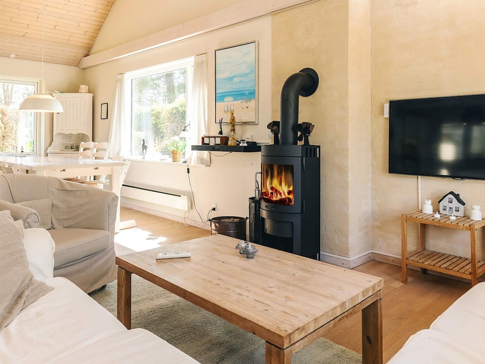 6 Person Holiday Home in Idestrup