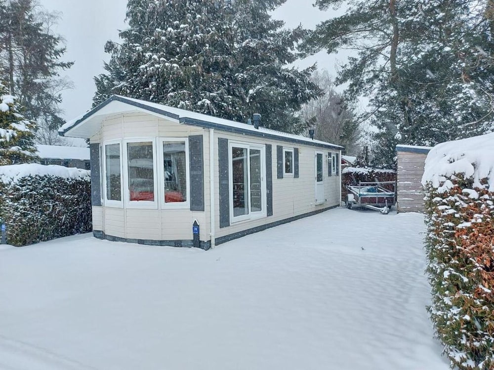 Chalet in Veluwe Near Kootwijkerzand