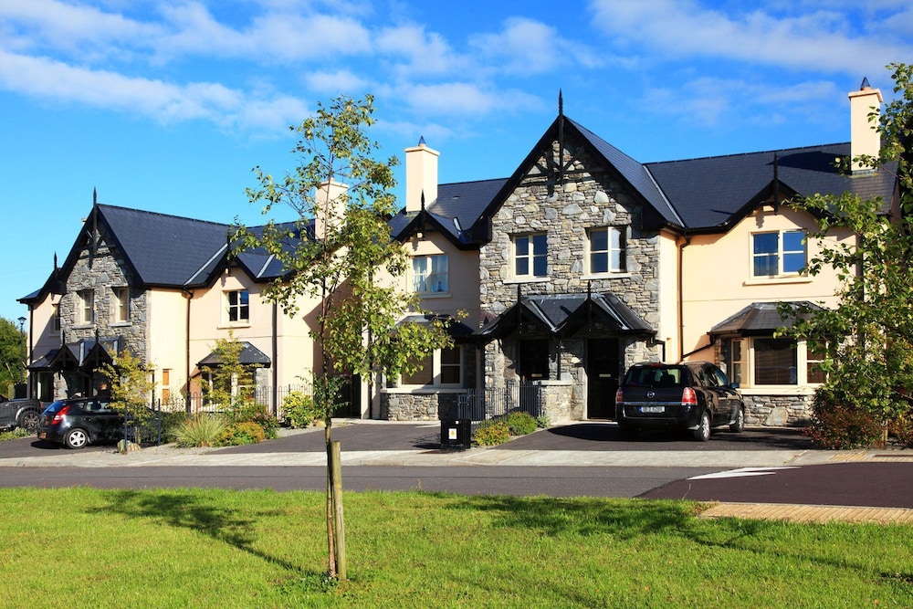 Ardmullen Walnut 3 bedroom view 2