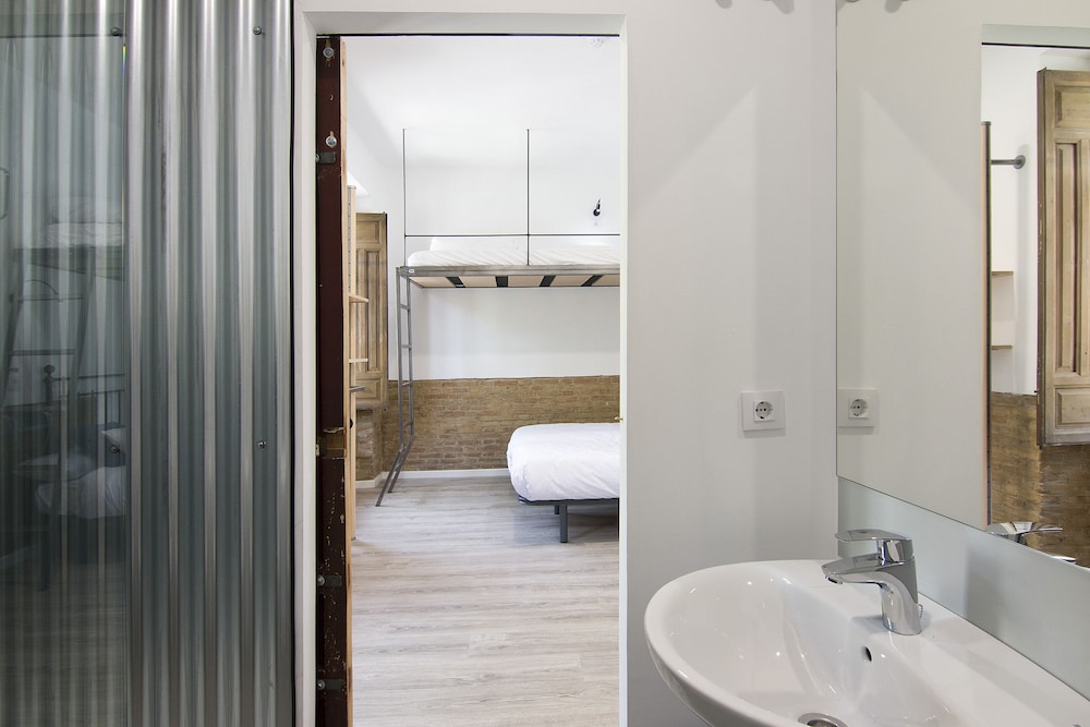 ECO Hostel