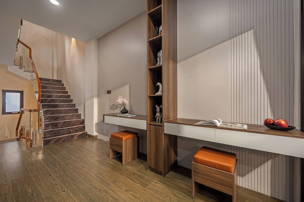 T P Villa