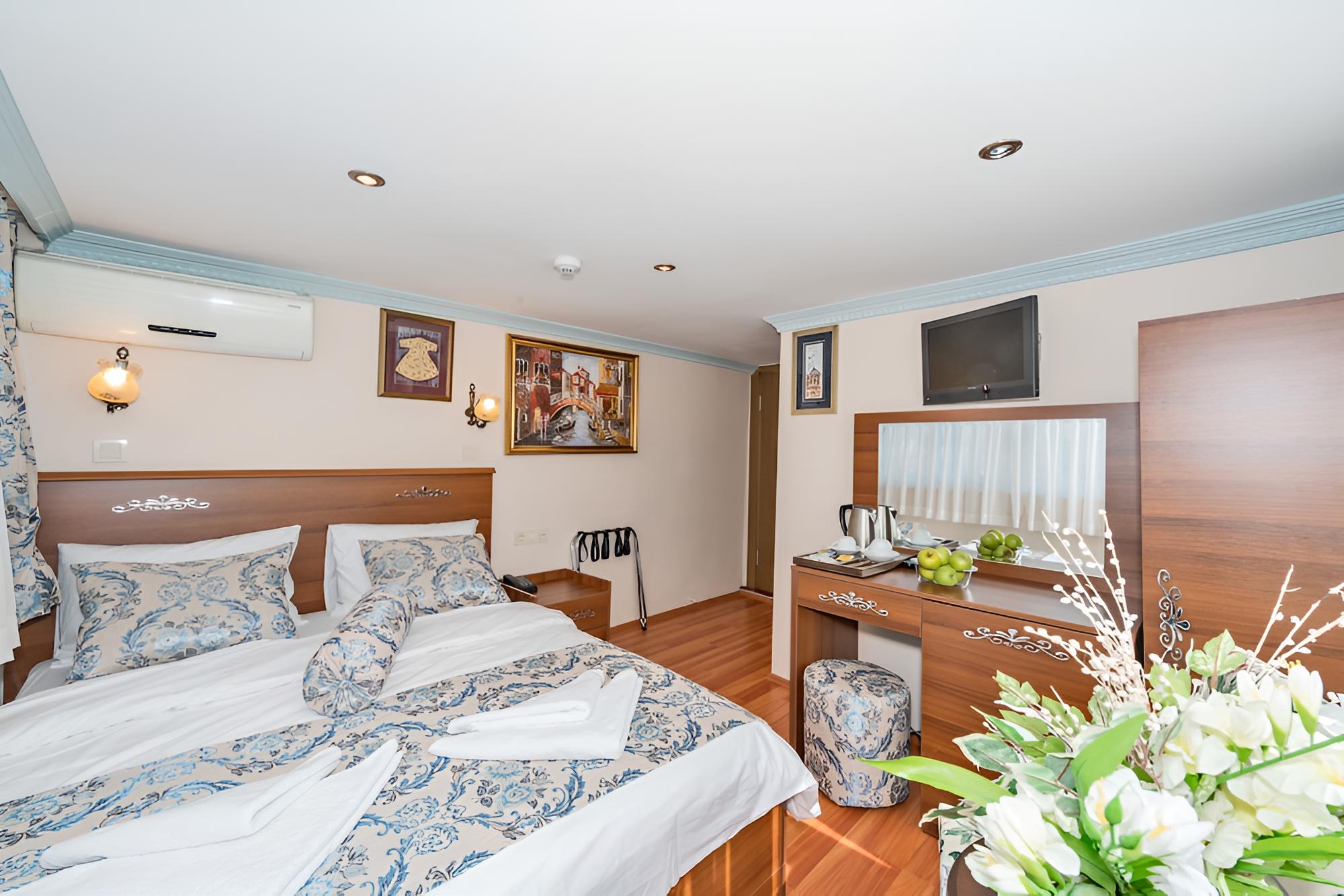 Turgut Hotel