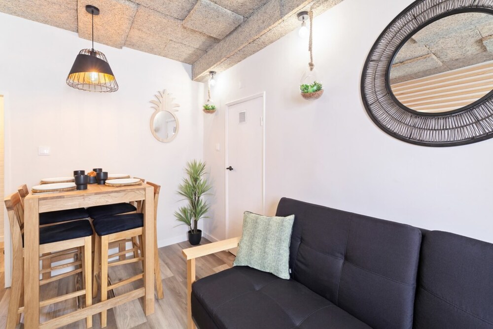 Cosy 1 Bedroom Apartment in St George's Castle view 4