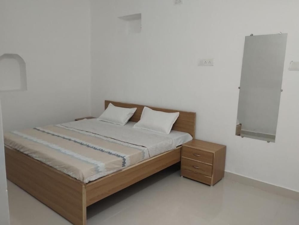 Room-janardan Resort Pushkar Rajasthan view 3