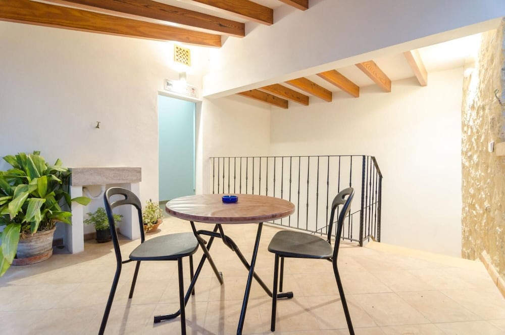 Embat alberg juvenil - Hostel