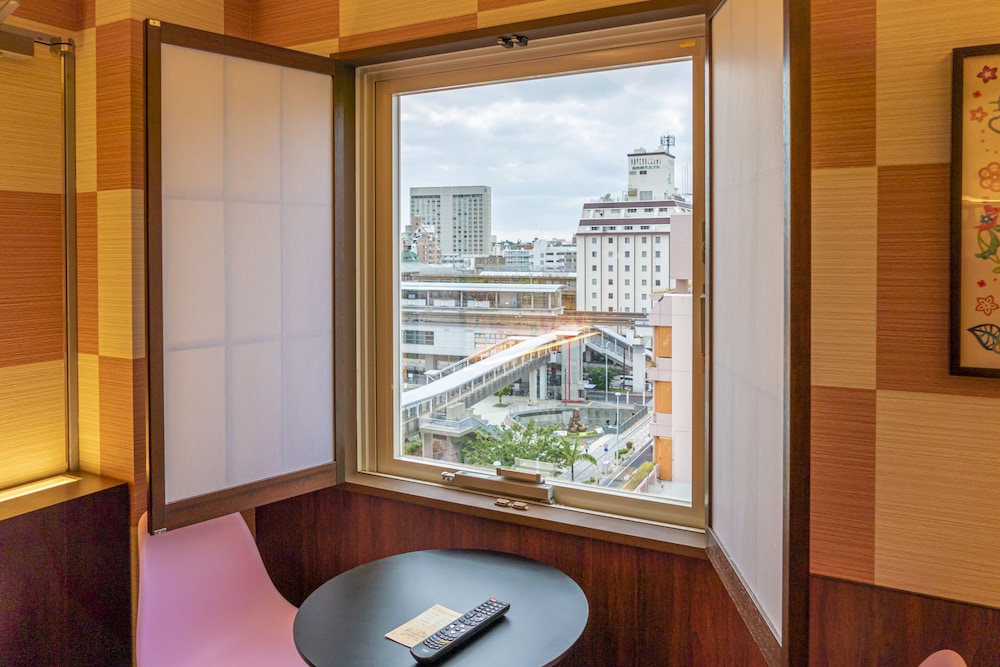 HOTEL OKINAWA WITH SANRIO CHARACTERS 167