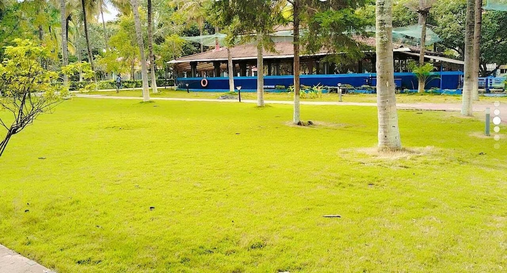 Fantasy Golf Resort