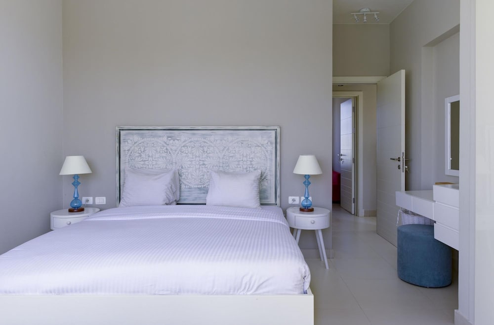 Vesta - Luxury Villa - 4BR - Tawila