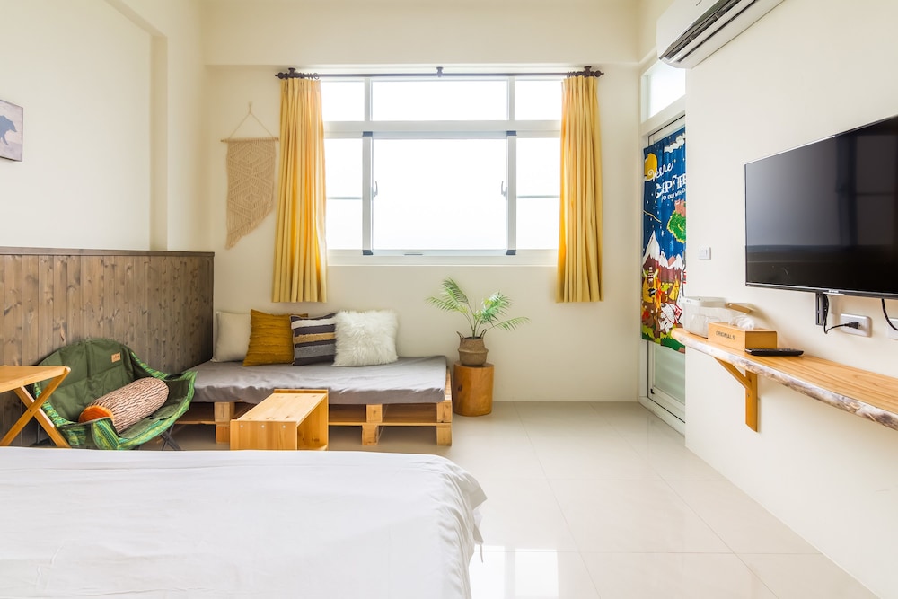 Cozy Green Guest House