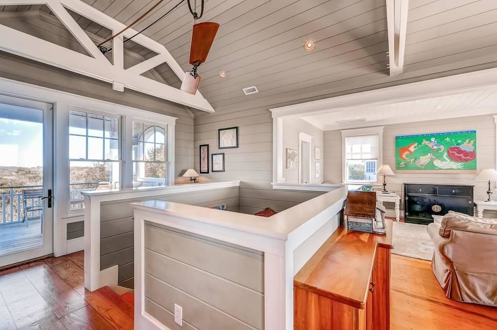 Watch Hill 5 Bedroom Holiday Home By Bald Head Island