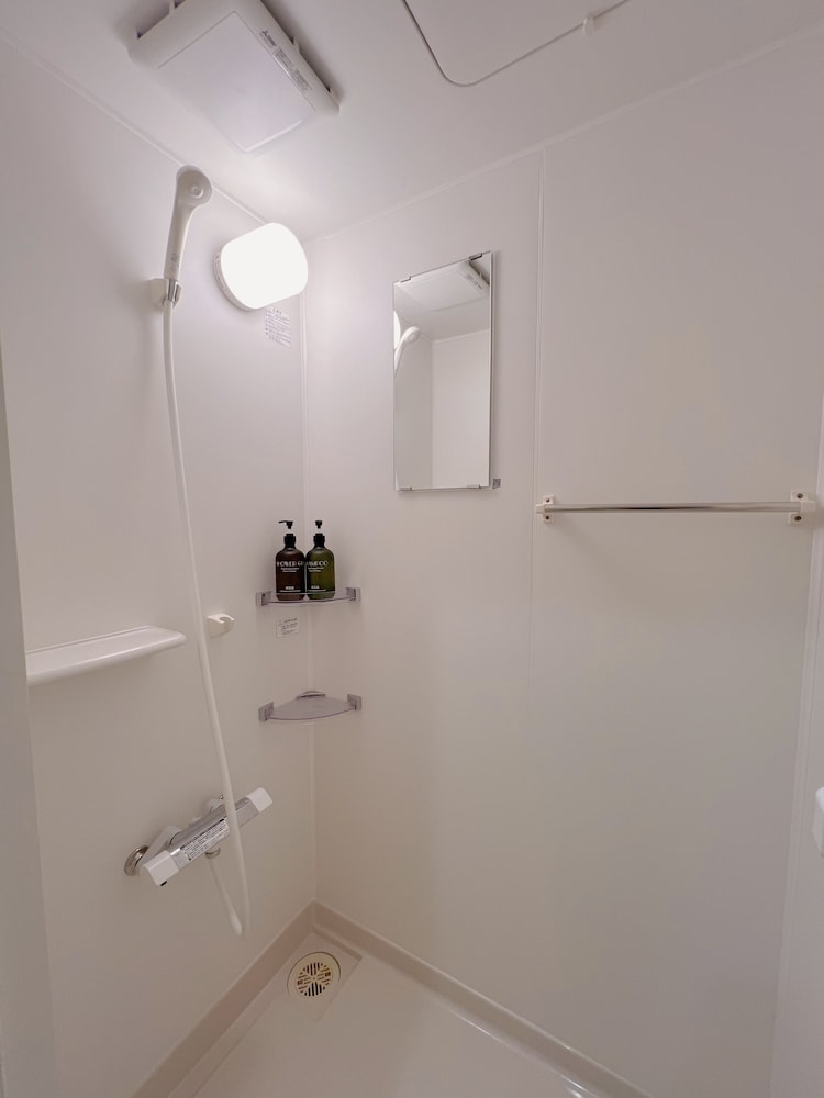 Snowball Hostel
