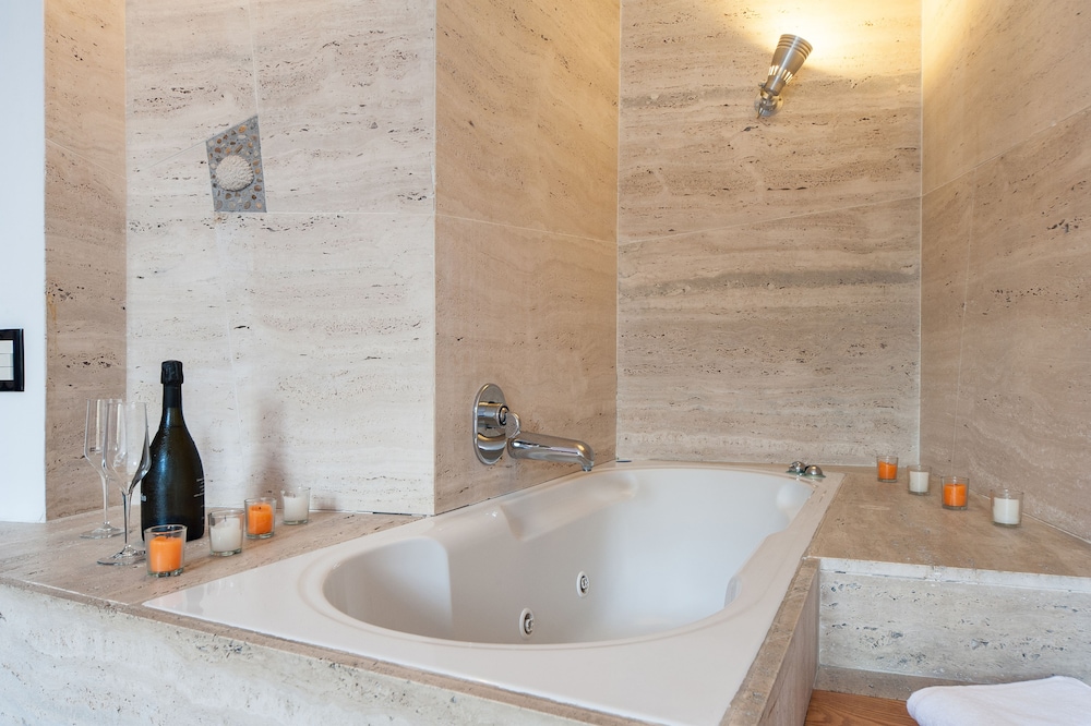 Garbatella Suites