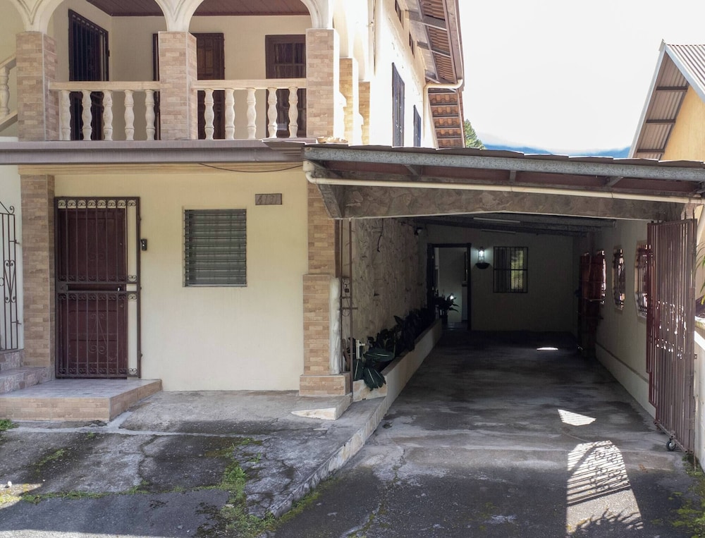 Comfortable Apartment in Los Naranjos