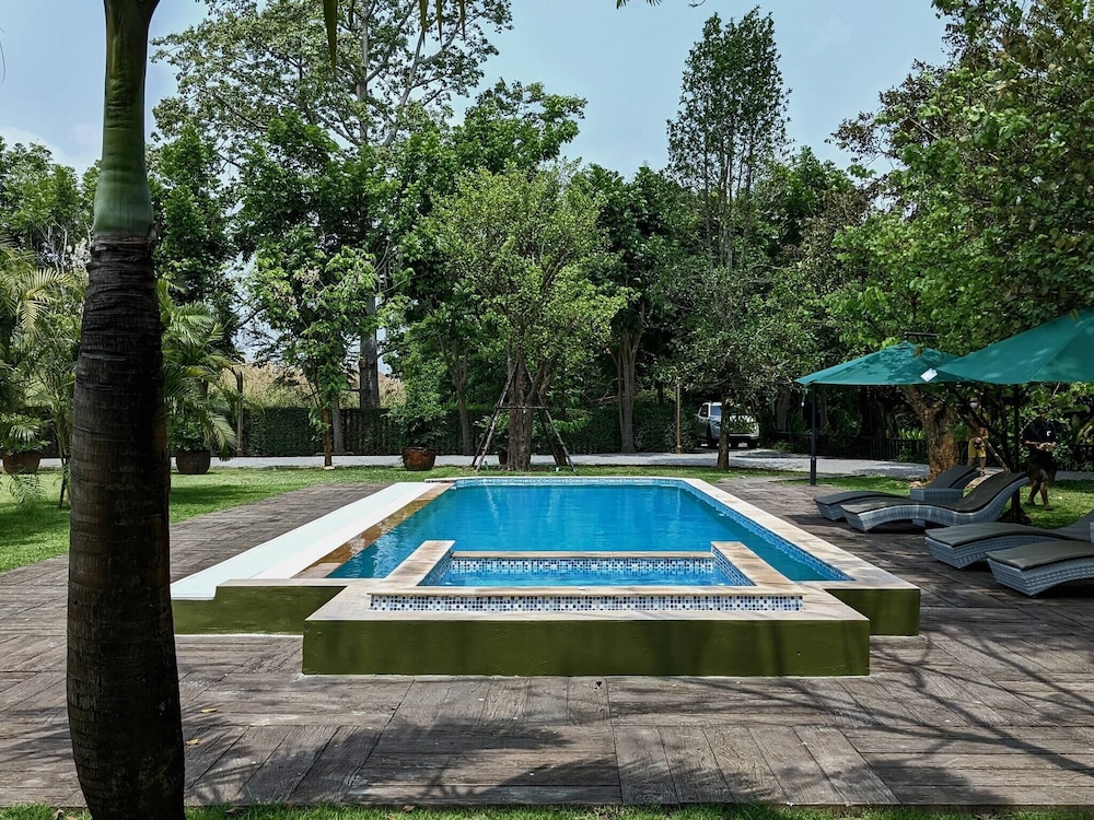 Cyngam Retreat- A Private Pool Villa With Service