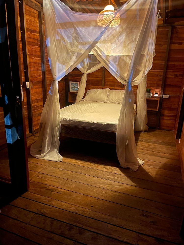 Nativa Ecohotel - Laguna de San Diego