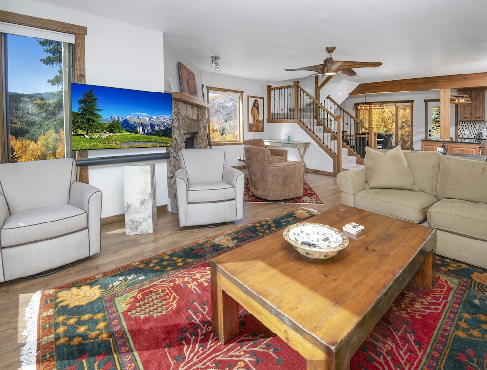 Capstone 6 3 Bedroom Townhouse