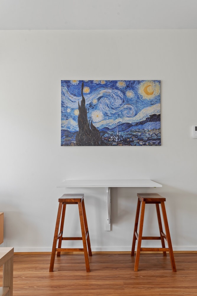 Stylish North Melbourne Stay