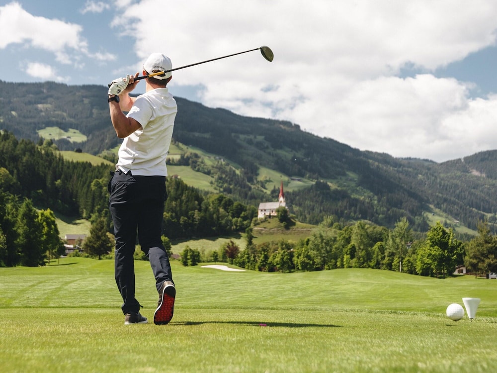 Chalet in Zillertal Near Ski Slopes & Whirlpool