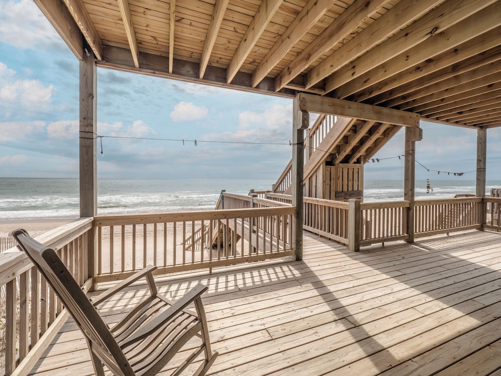 Bel Sole (Beautiful Sun) by Topsail Realty
