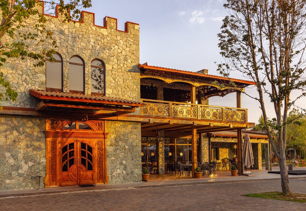 Chateau Kvirike
