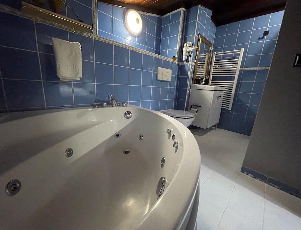 Moda Suit - Image 99