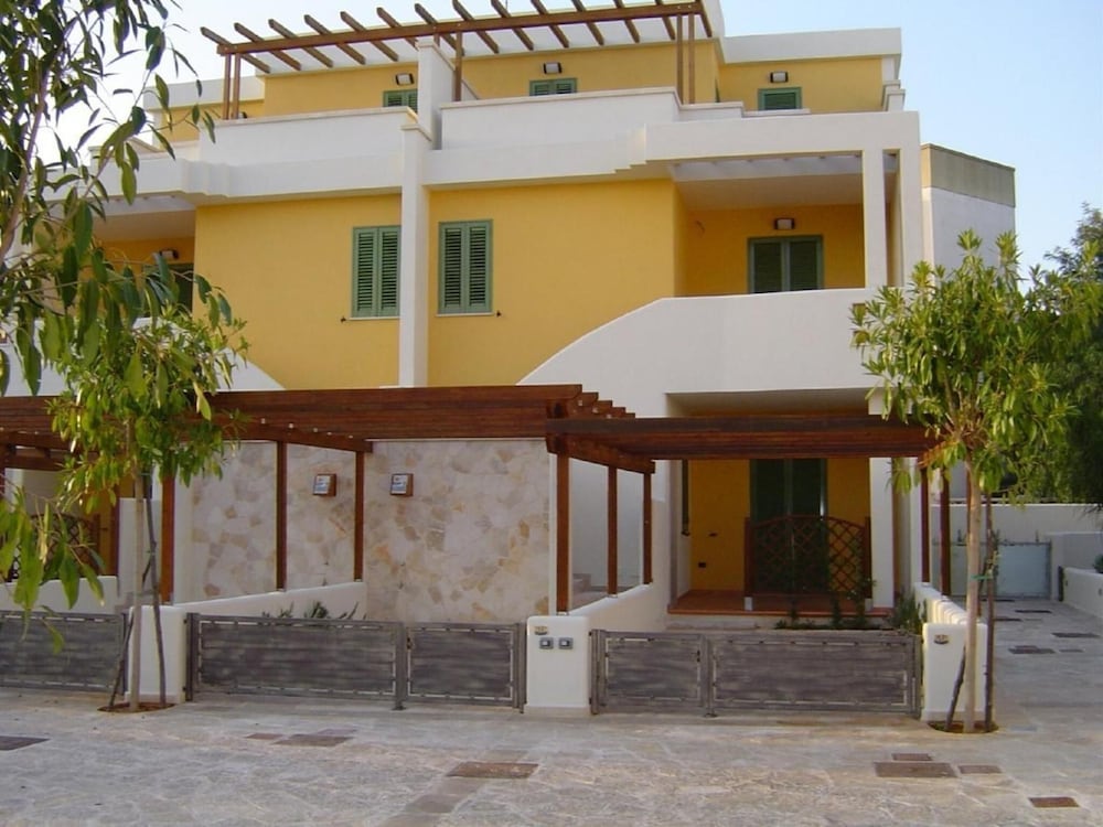 Residence Ammiraglia Baia Verde