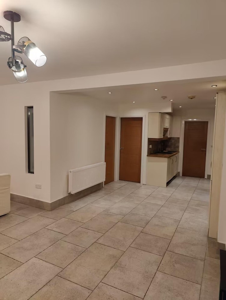 4 Guests - Bbq - Parking - Garden