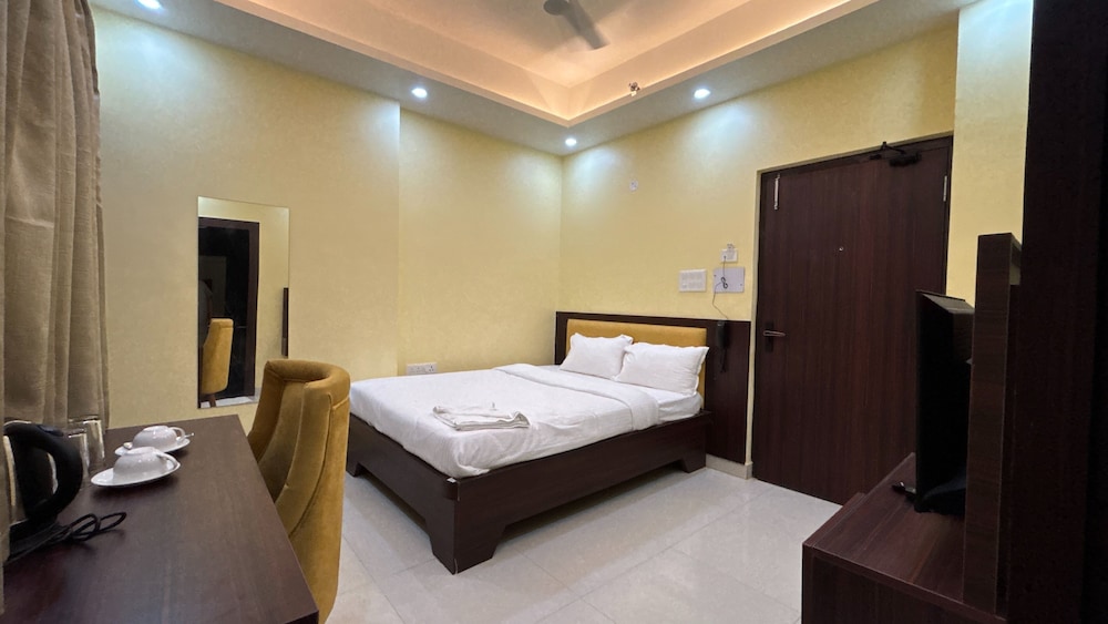 Hotel Shantam Regency