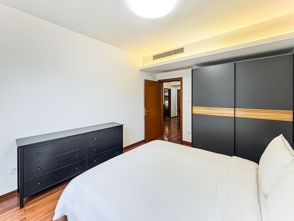 Tyms 2BR Apt Gubei CBD Near Takashimaya